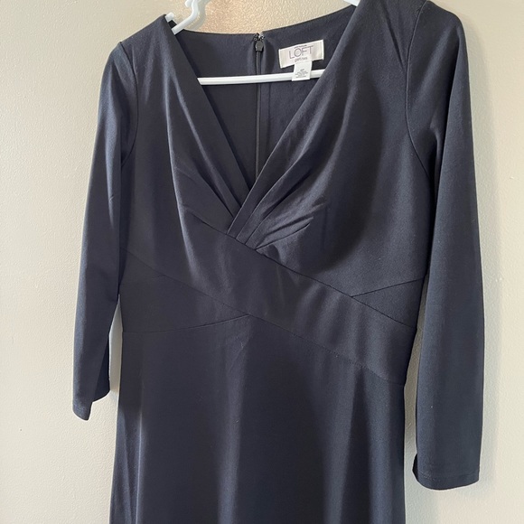 Ann Taylor Loft Black Long Sleeve Dress V Neck Size 6 Petite - Picture 2 of 7